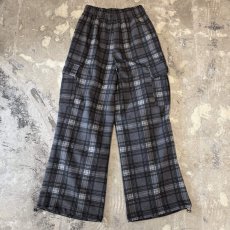 画像2: 【WONDERGROUND】ALL OVER CHECK PATTERN CARGO PANTS / OS (2)