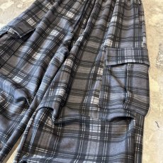 画像4: 【WONDERGROUND】ALL OVER CHECK PATTERN CARGO PANTS / OS (4)