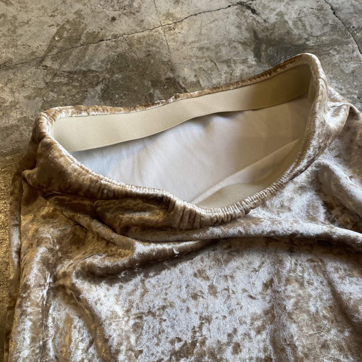 画像7: BEIGE COLOR VELVET LONG SKIRT / W26~W33 (7)