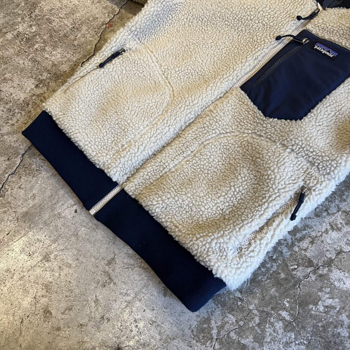 画像4: 【PATAGONIA】RETRO-X BOMBER JACKET / Ladies M(S) (4)