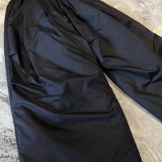 画像5: 【WONDERGROUND】QUILTING LINER WIDE NYLON PANTS / BLACK / OS (5)