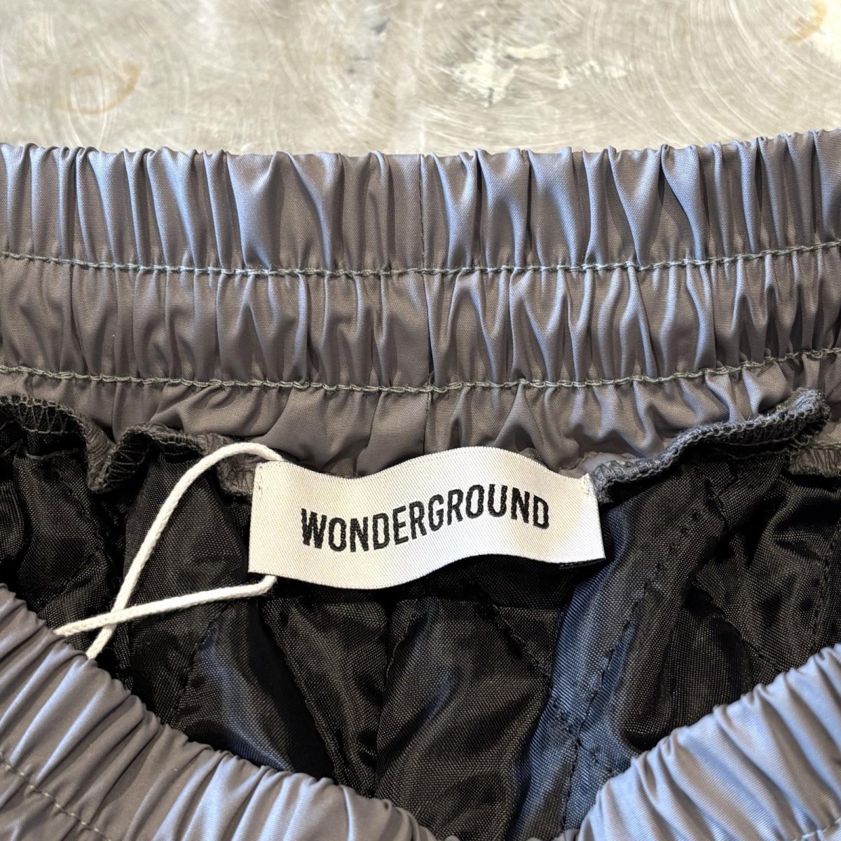 画像10: 【WONDERGROUND】QUILTING LINER WIDE NYLON PANTS / GREY / OS (10)