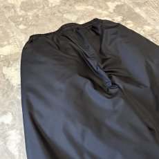画像9: 【WONDERGROUND】QUILTING LINER WIDE NYLON PANTS / BLACK / OS (9)