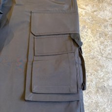 画像4: BLACK COLOR CARGO DESIGN WAIST DRAW CODE NYLON PANTS / FREE~W35 (4)