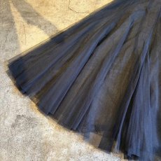 画像4: BLACK COLOR DESIGN TULLE SHEER FLARE LONG SKIRT / W23~W35 (4)