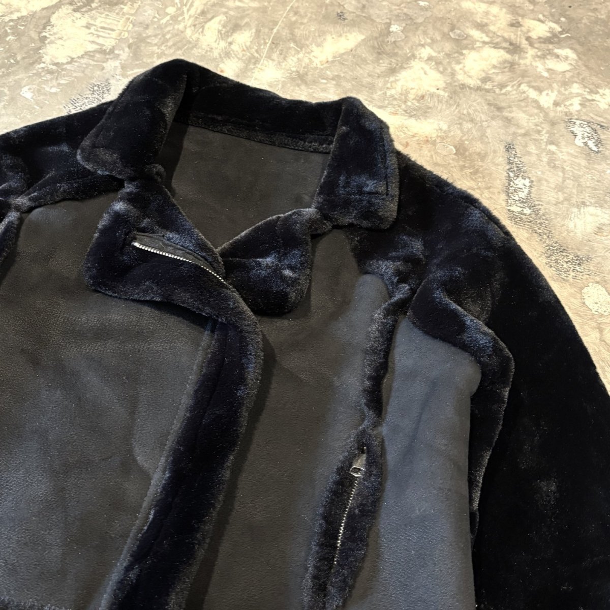 画像4: FAUX SUEDE SWITCHED FAUX FUR ZIP UP JACKET / Mens L (4)