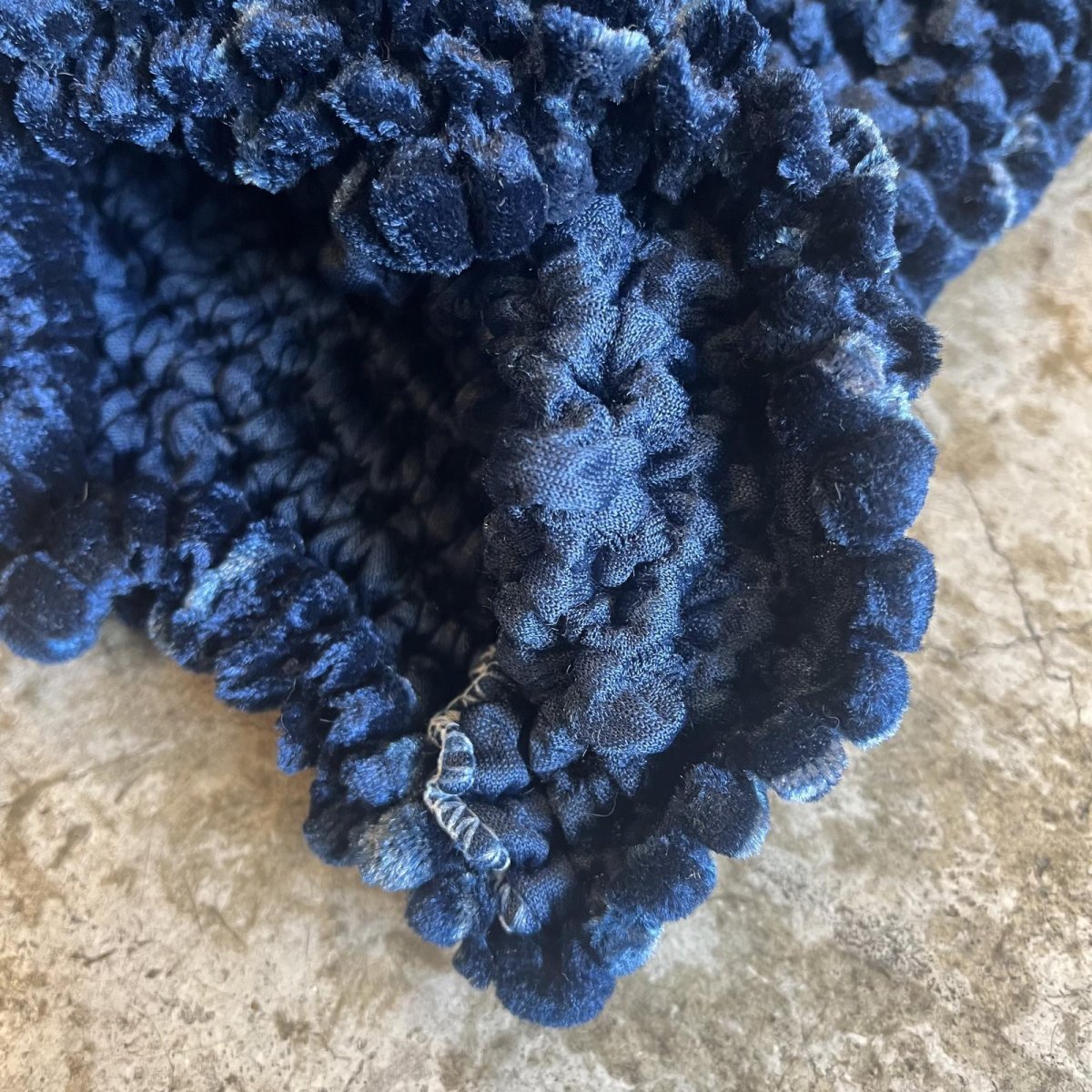 画像5: NAVY COLOR POPCORN DESIGN VERVET L/S TOPS / Ladies S~M (5)