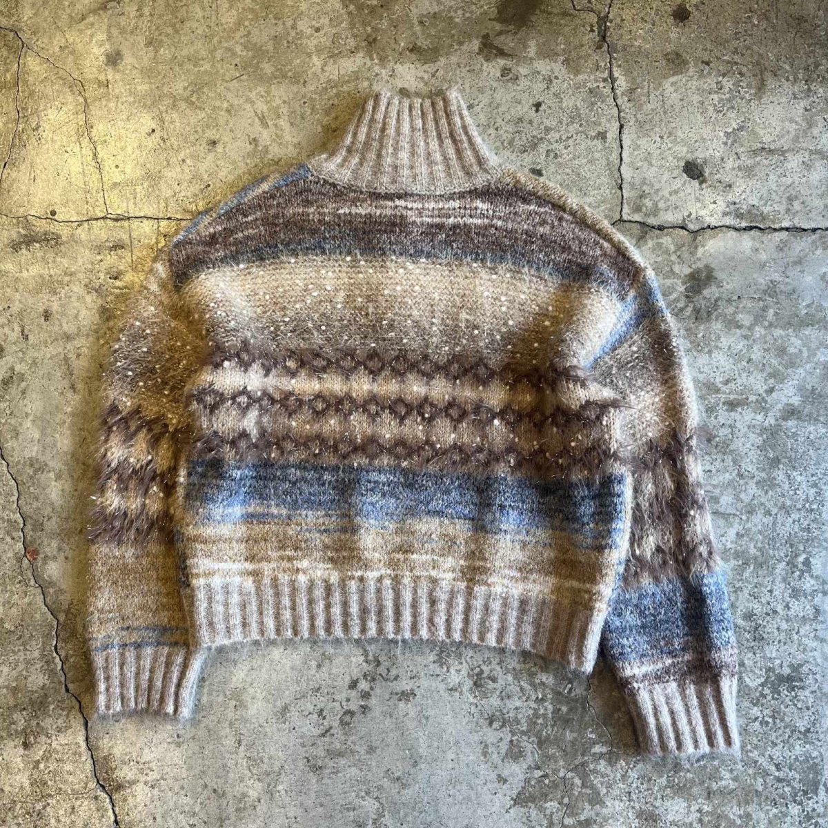 画像2: 4 COLOR BUTTON GLITTER MIX MULTI BORDER DESIGN KNIT SWEATER / Ladies M (2)