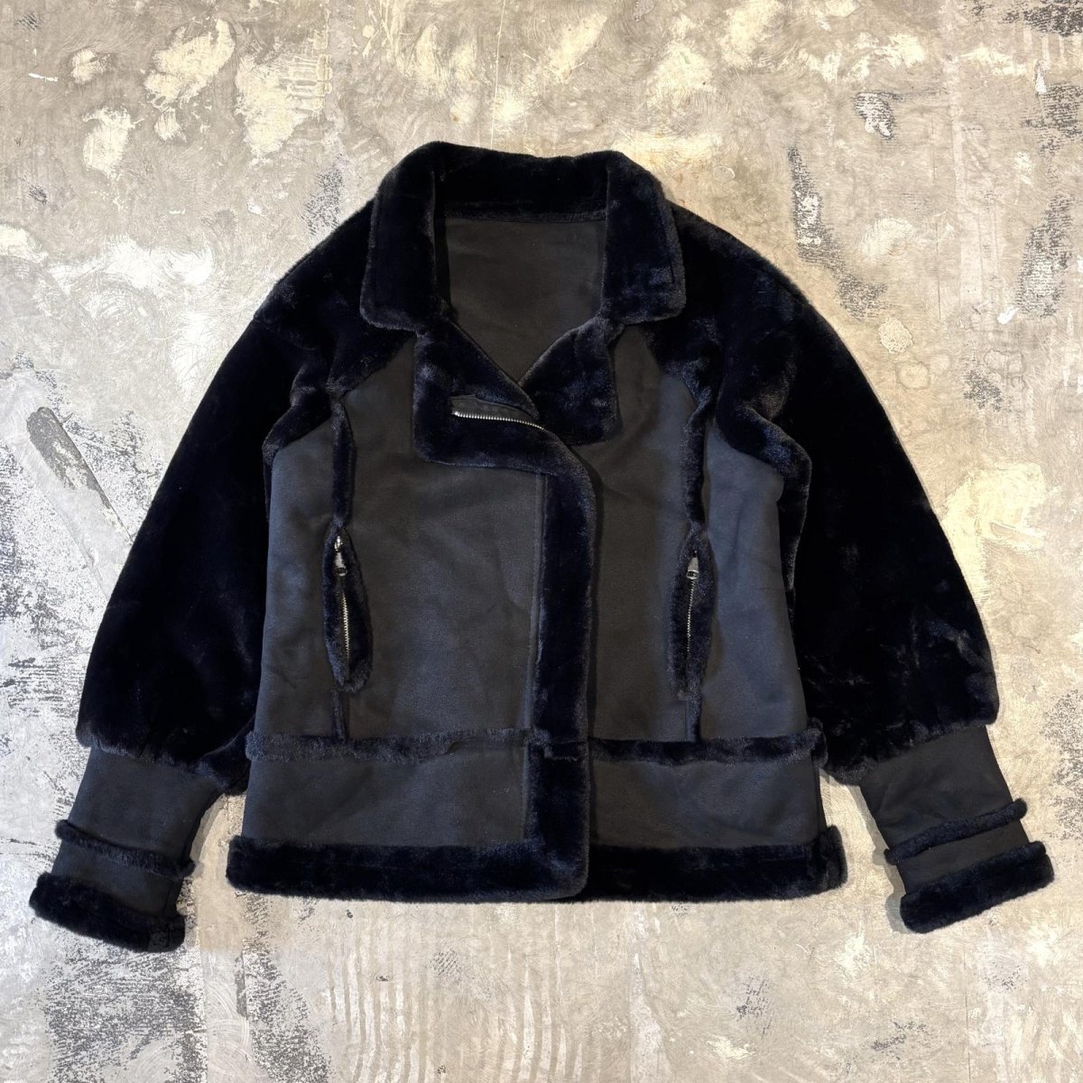 画像1: FAUX SUEDE SWITCHED FAUX FUR ZIP UP JACKET / Mens L (1)