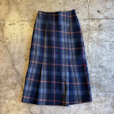 画像1: CHECK PATTERN COLOR CREASE DESIGN SKIRT / W25~W29 (1)