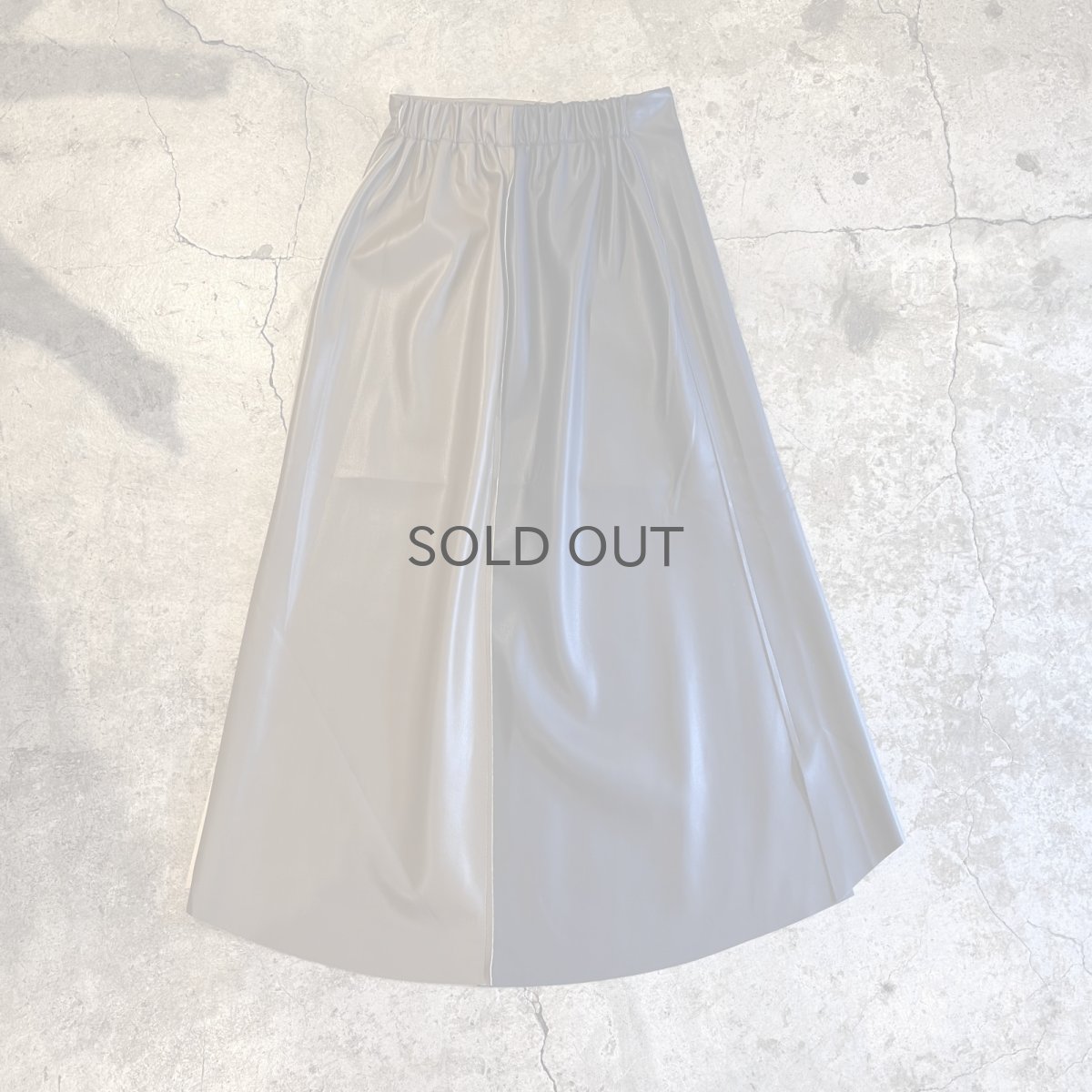 画像2: 3 COLOR DOCKING DESIGN FAUX LEATHER LONG SKIRT / W24~W30 (2)