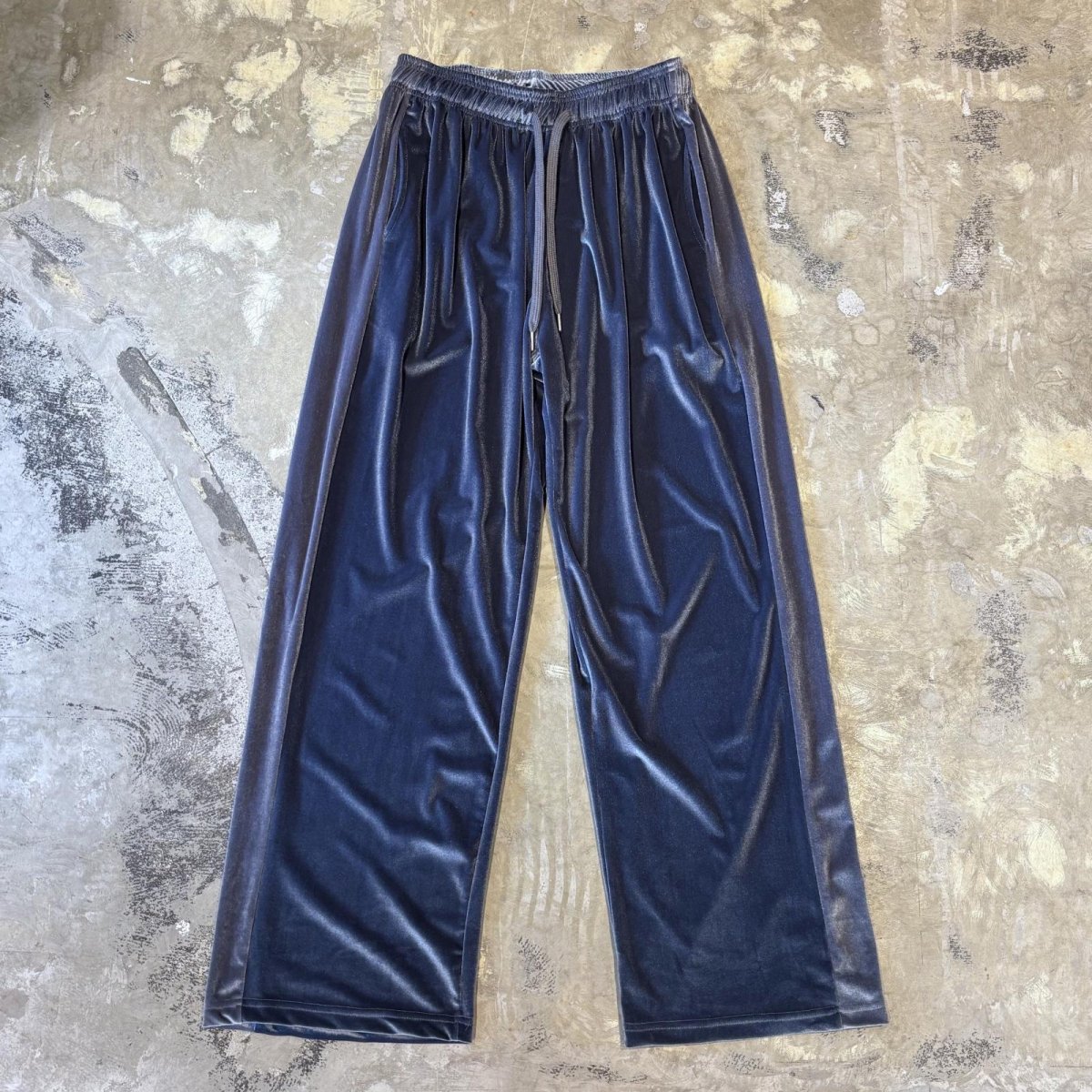 画像1: SIDE LINE WIDE SILHOUETTE VELVET PANTS / FREE (1)