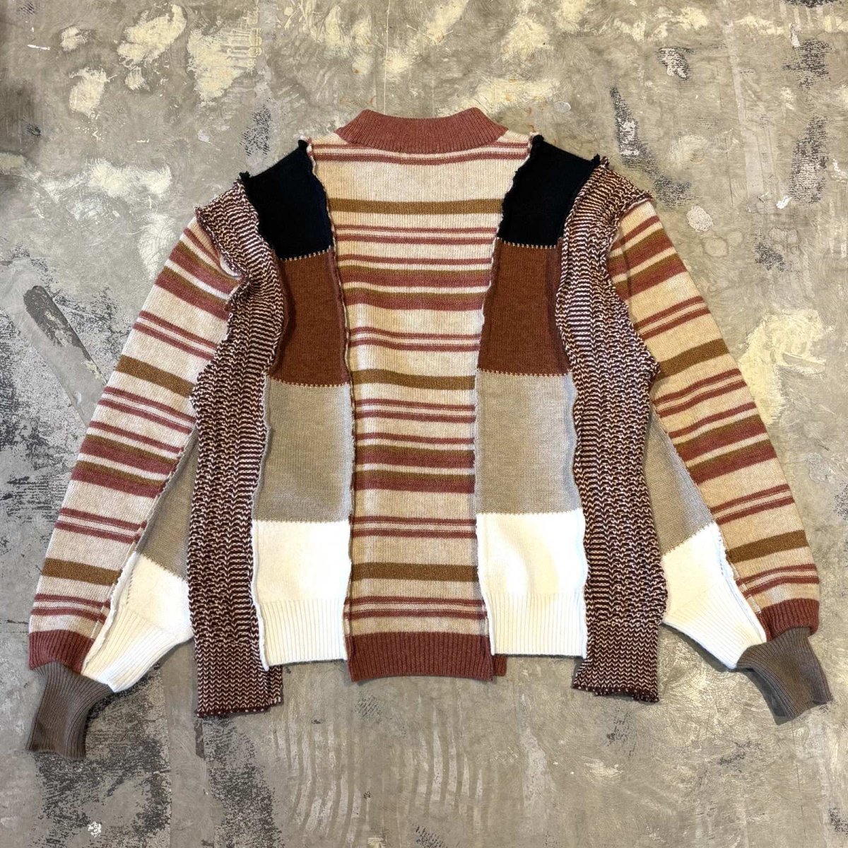 画像2: 【Wiz&Witch】"UNITED" THREE FACE DECORATIVE KNIT SWETER / OS (2)