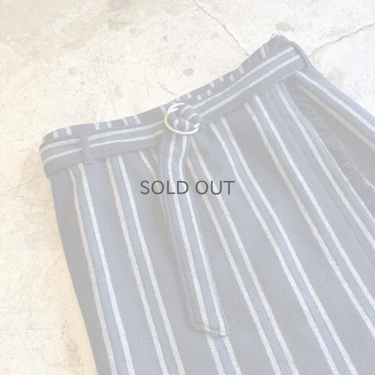 画像3: STRIPE PATTERN SLIT DESIGN BELT SKIRT / FREE~W30 (3)