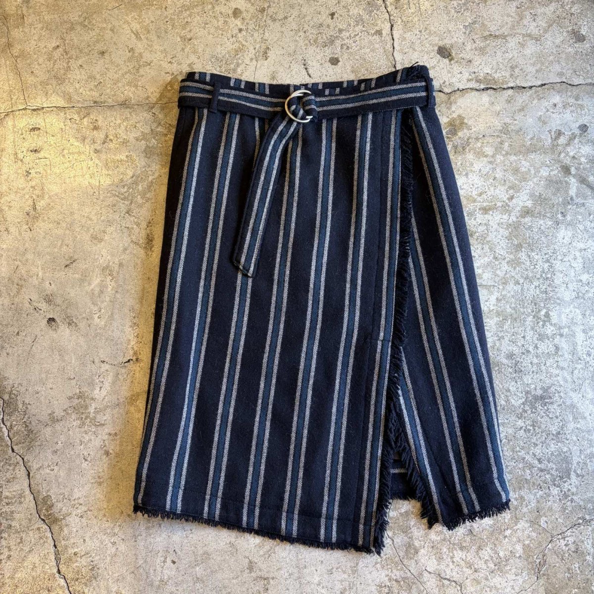 画像1: STRIPE PATTERN SLIT DESIGN BELT SKIRT / FREE~W30 (1)