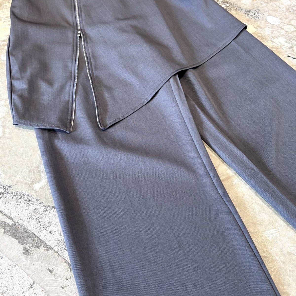 画像5: 【WONDERGROUND】ZIP SKIRT LAYERED BELTED SLACKS / GREY / OS (5)