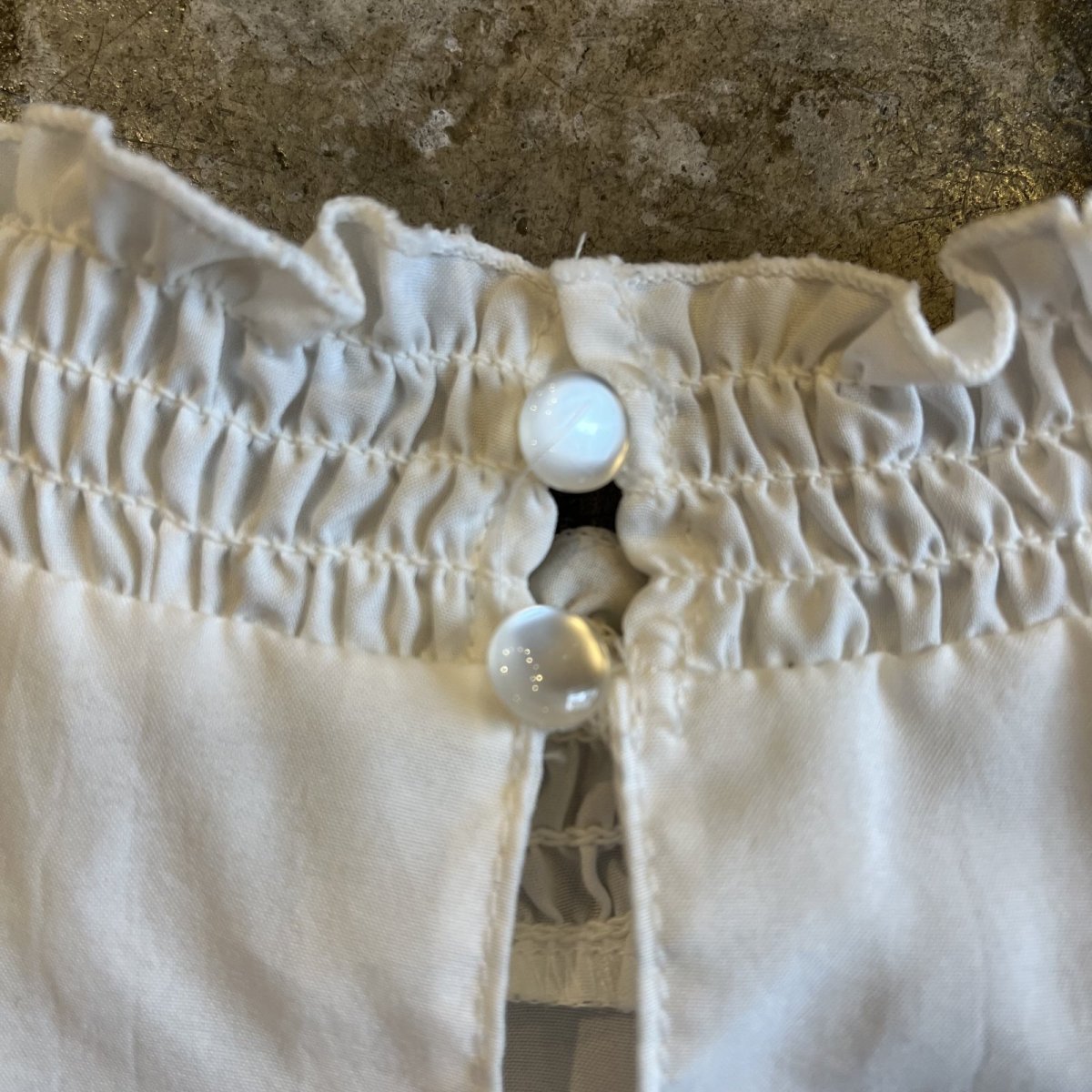 画像13: FLONT FRILL DESIGN VOLUME SLEEVE HALF NECK L/S TOPS / Ladies M (13)