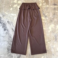 画像2: 【WONDERGROUND】D-CODE LAYERED WIDE SUWEAT PANTS / BROWN / OS (2)