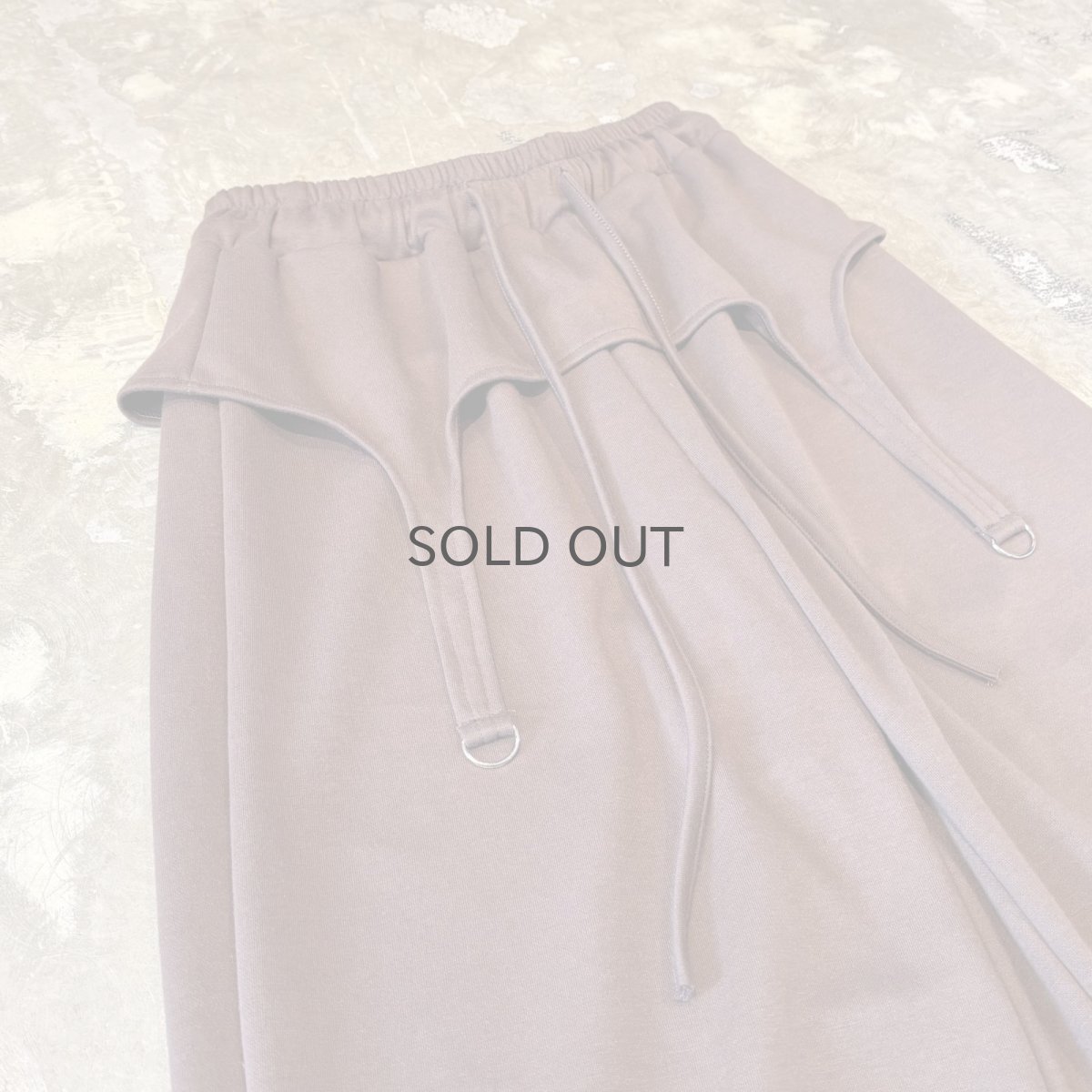 画像3: 【WONDERGROUND】D-CODE LAYERED WIDE SUWEAT PANTS / BROWN / OS (3)