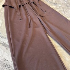 画像5: 【WONDERGROUND】D-CODE LAYERED WIDE SUWEAT PANTS / BROWN / OS (5)