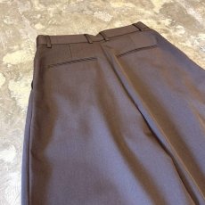 画像9: 【WONDERGROUND】2TUCK WIDE SILHOUETTE SLACKS / BROWN / OS (9)