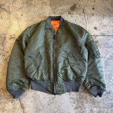 画像1: 【ALPHA】KHAKI COLOR REVERSIBLE DESIGN NYLON MA-1 JACKET / Ladies L M) / MADE IN USA (1)