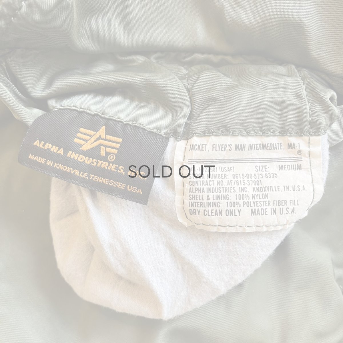 画像14: 【ALPHA】KHAKI COLOR REVERSIBLE DESIGN NYLON MA-1 JACKET / Ladies L M) / MADE IN USA (14)