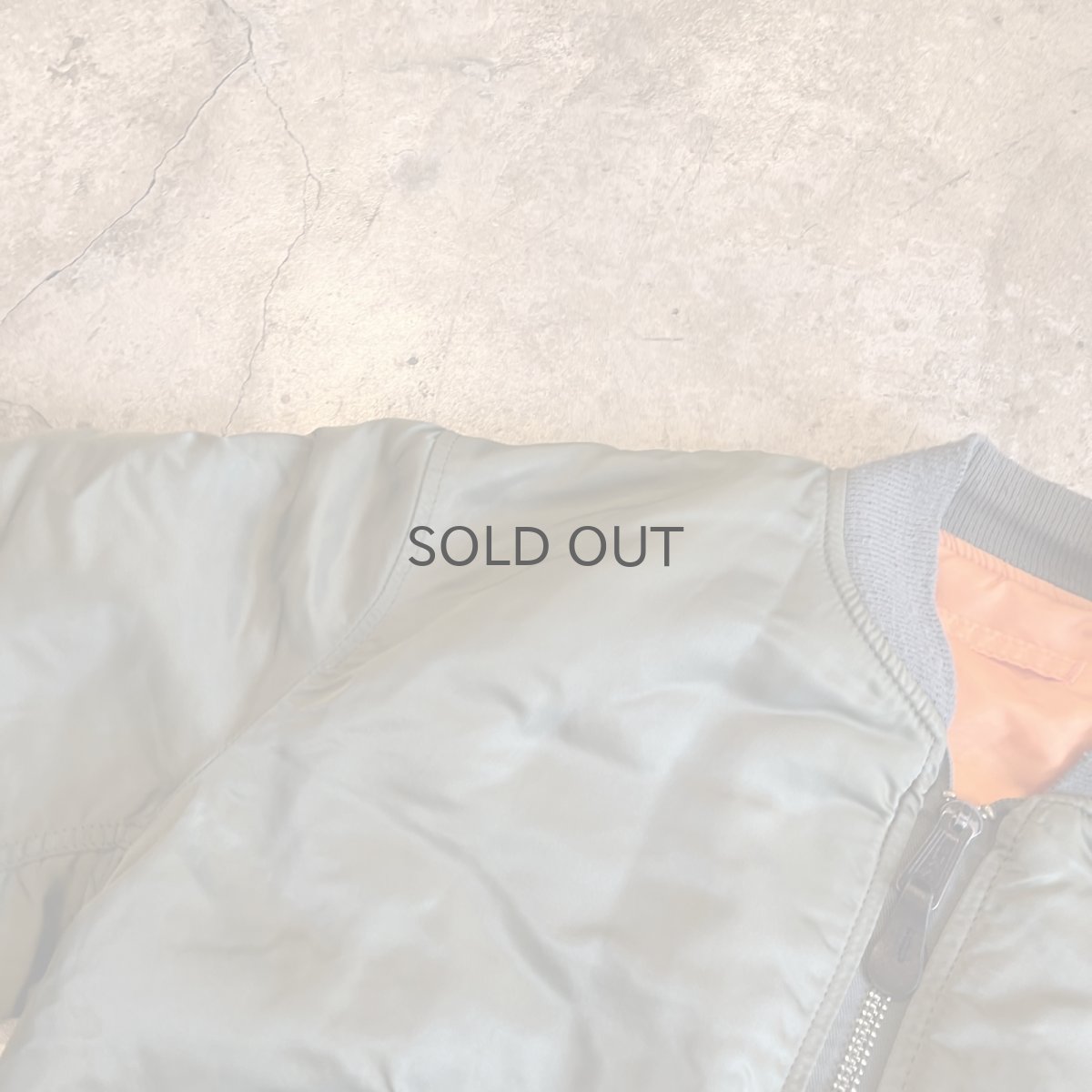 画像11: 【ALPHA】KHAKI COLOR REVERSIBLE DESIGN NYLON MA-1 JACKET / Ladies L M) / MADE IN USA (11)