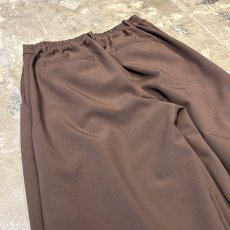 画像9: 【WONDERGROUND】DESIGN TUCK WIDE SILHOUETTE SLACKS / BROWN / OS (9)