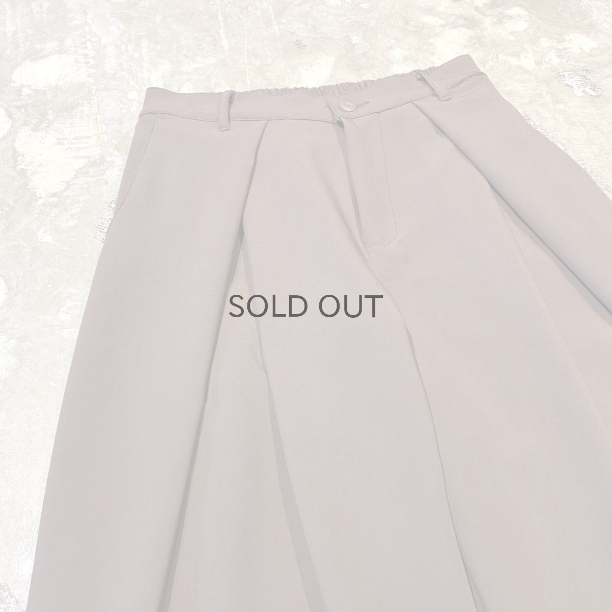 画像3: 【WONDERGROUND】DESIGN TUCK WIDE SILHOUETTE SLACKS / BROWN / OS (3)