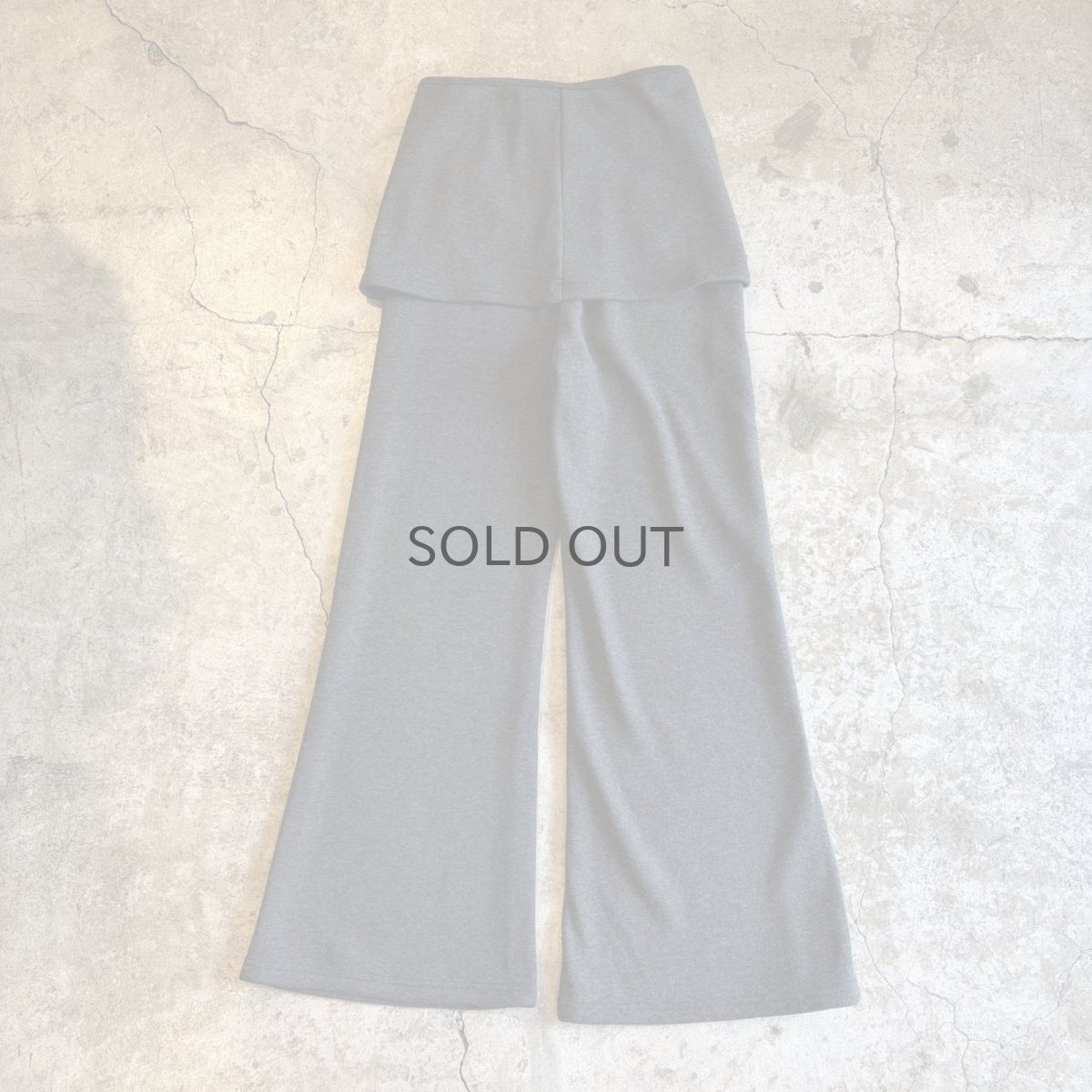 画像2: 2 WAY SKIRT LAYERED DESIGN SOFT FLARE SWEAT PANTS / W22~W33 (2)