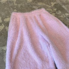 画像3: COLOR FAUX FUR WIDE SILHOUETTE PANTS / PINK / W29~ (3)