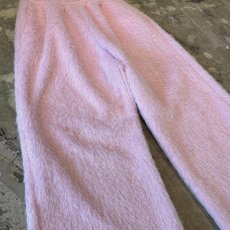 画像5: COLOR FAUX FUR WIDE SILHOUETTE PANTS / PINK / W29~ (5)