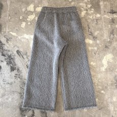 画像2: COLOR FAUX FUR WIDE SILHOUETTE PANTS / GREY / W29~ (2)