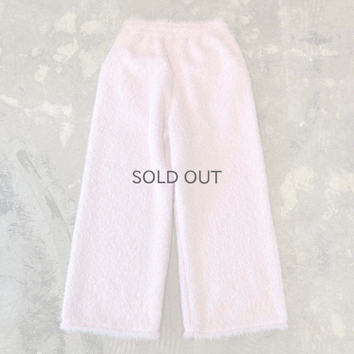 画像2: COLOR FAUX FUR WIDE SILHOUETTE PANTS / PINK / W29~ (2)