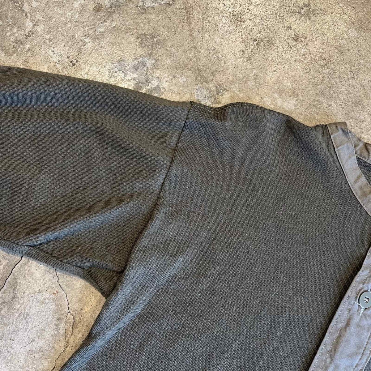 画像8: EURO MILITARY KHAKI COLOR HENRY NECK L/S TOPS / Ladies M(5) (8)