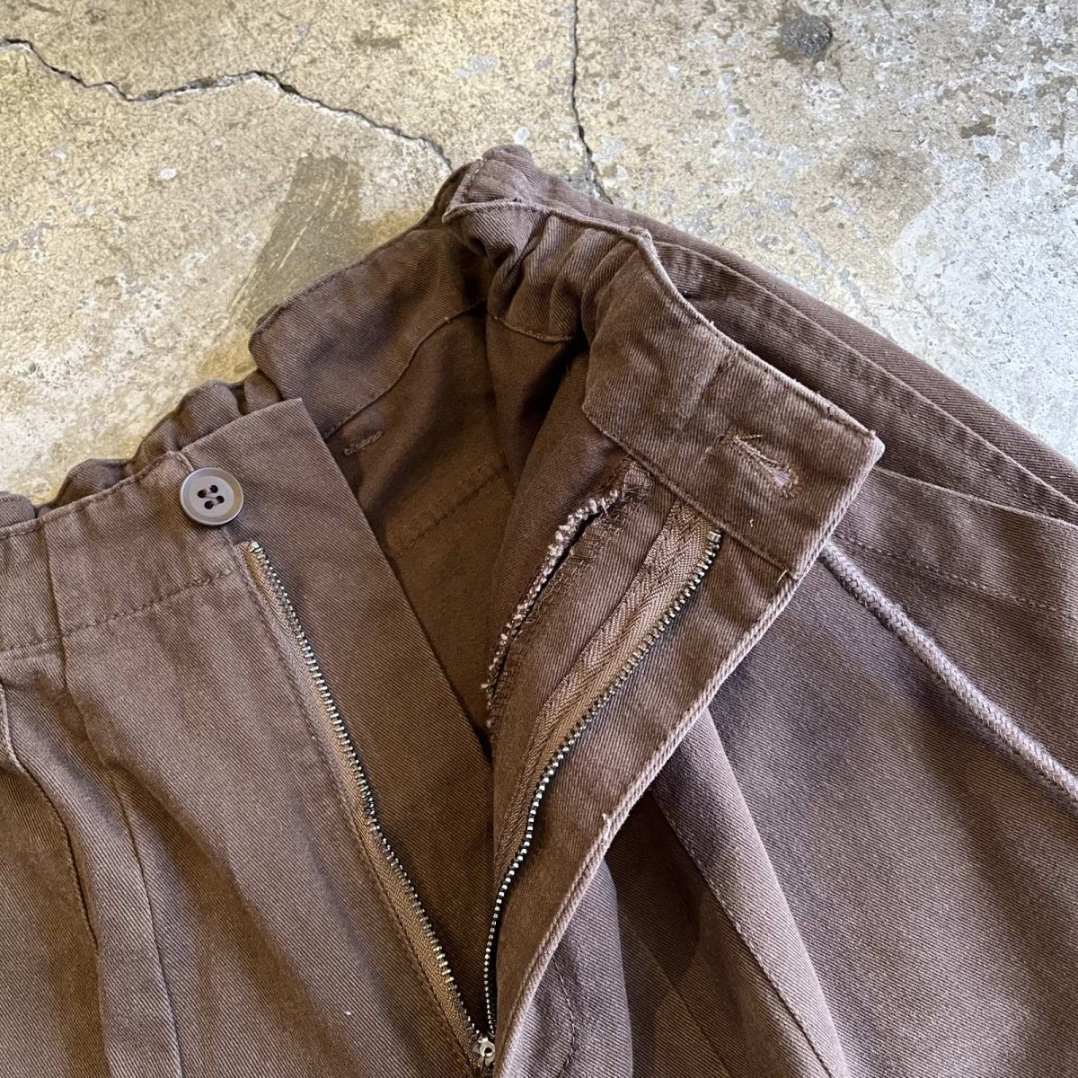 画像10: WEIST DROW CODE DESIGN BARREL LEG PANTS / FREE~W32(2) (10)