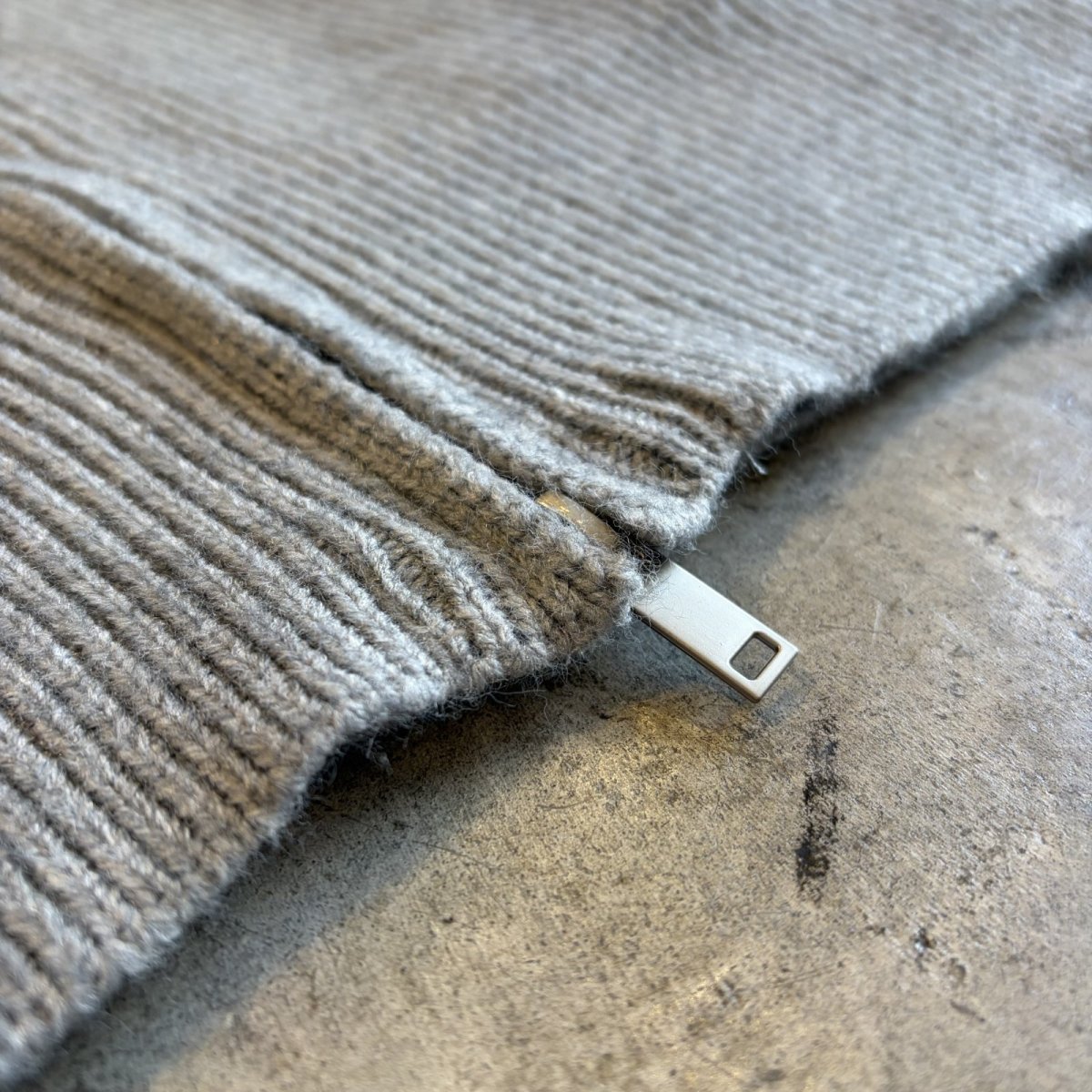 画像11: 【WONDERGROUND】HIGH & SAILOR COLLAR DOUBLE ZIP UP KNIT TOPS / GRAY / OS (11)