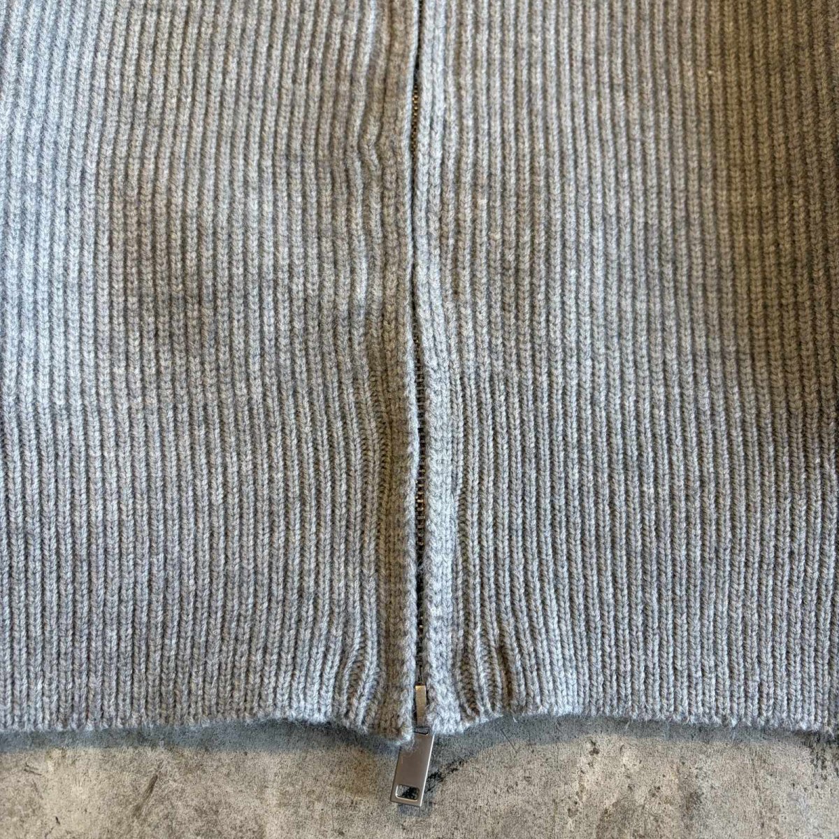 画像4: 【WONDERGROUND】HIGH & SAILOR COLLAR DOUBLE ZIP UP KNIT TOPS / GRAY / OS (4)