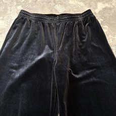 画像10: BLACK COLOR WIDE SILHOUETTE VELOUR PANTS / FREE (10)