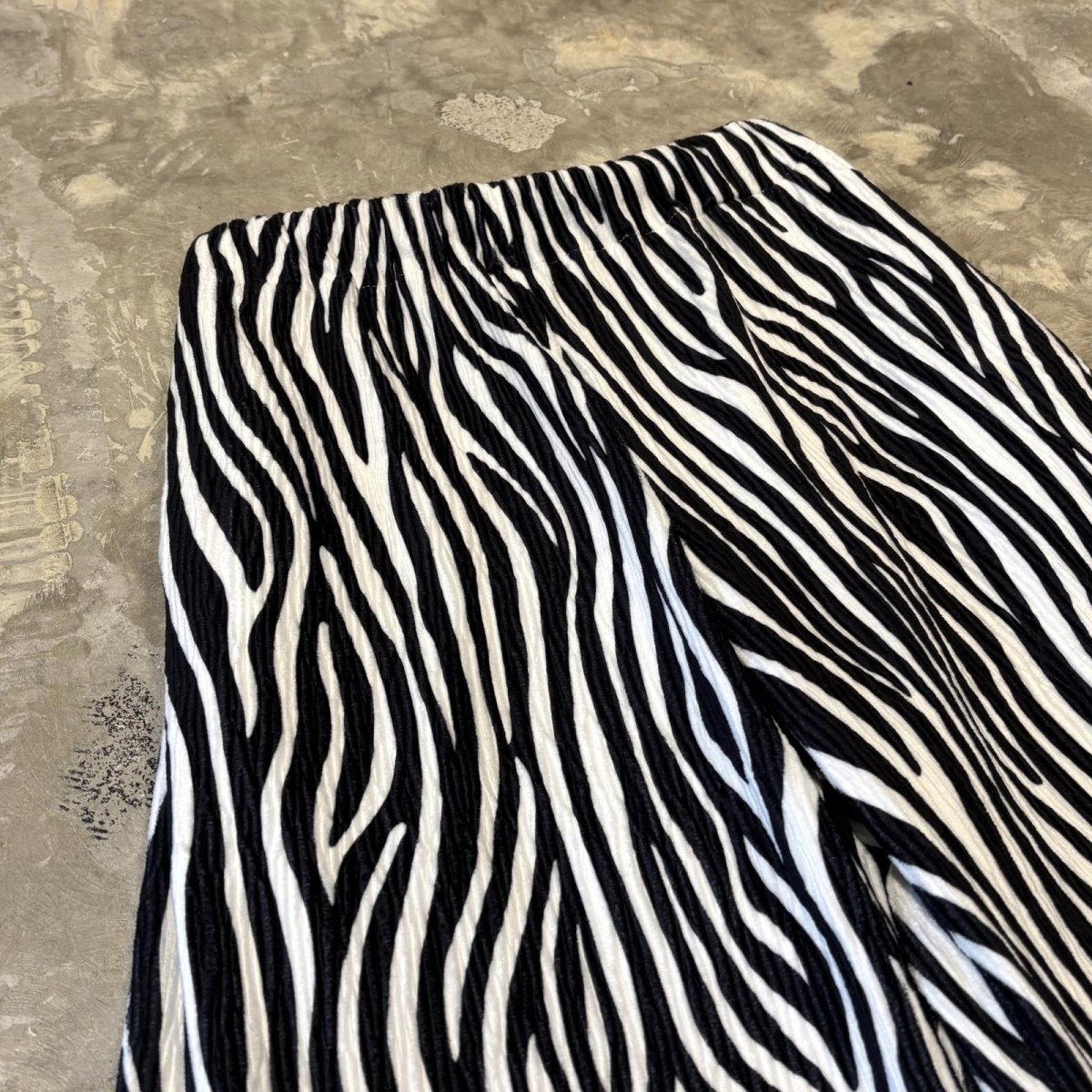 画像3: BICOLOR ALL OVER PATTERN WIDE SILHOUETTE RIB PANTS / W26~W36 (3)