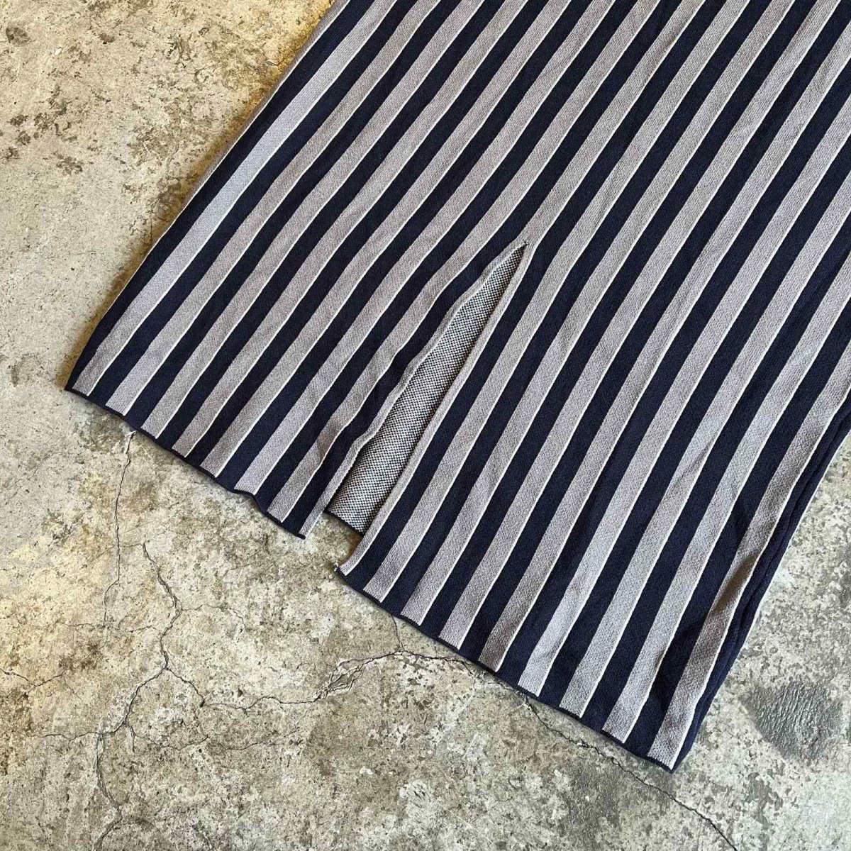 画像8: ALL OVER MULCH STRIPE PATTERN BACK SLIT LONG SKIRT / W26~W31 (8)