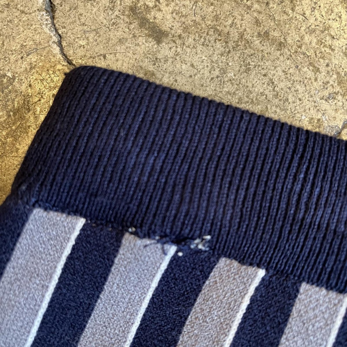 画像11: ALL OVER MULCH STRIPE PATTERN BACK SLIT LONG SKIRT / W26~W31 (11)