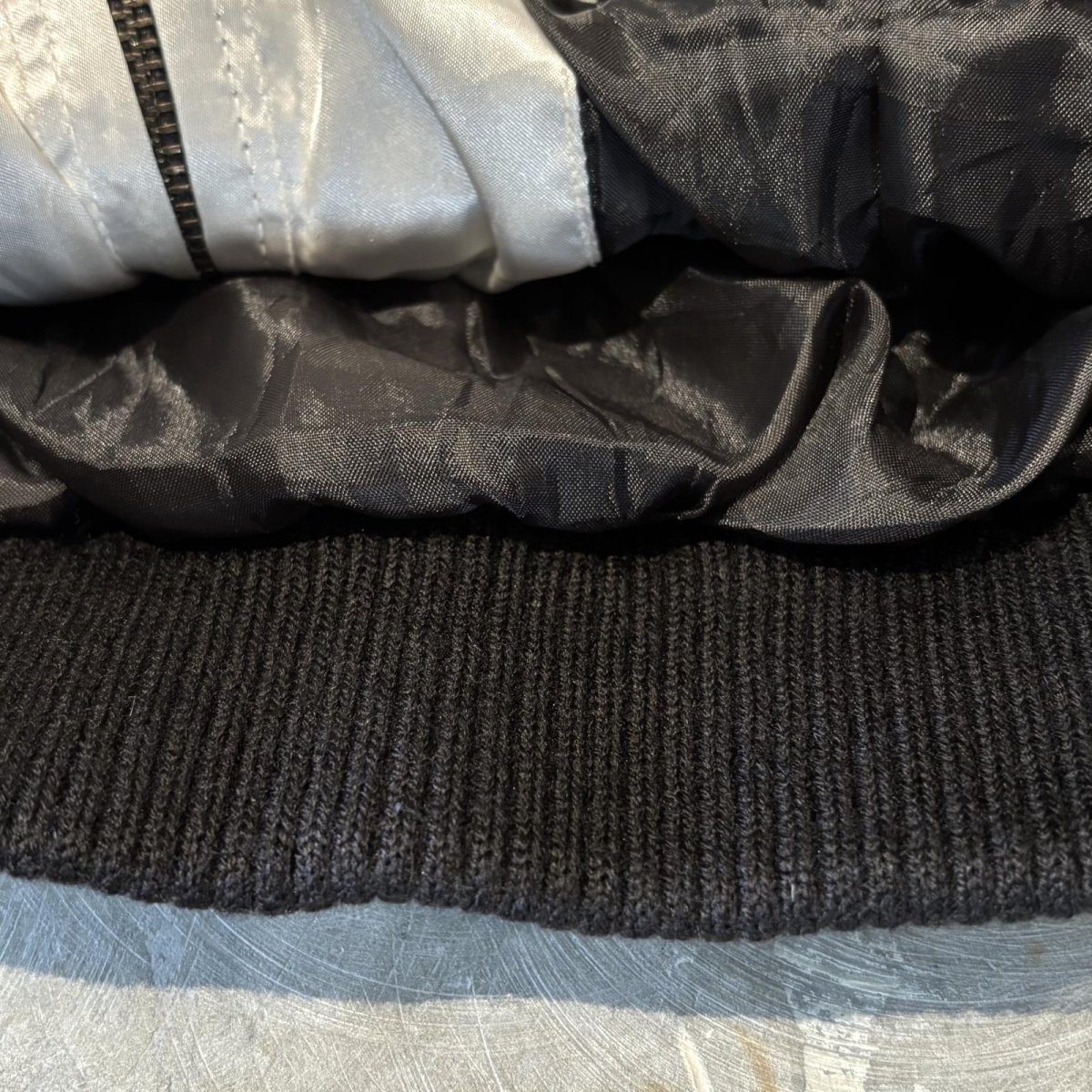 画像8: BACK SCORPION EMBROIDERY QUILTING ZIP UP JACKET / Mens M (8)