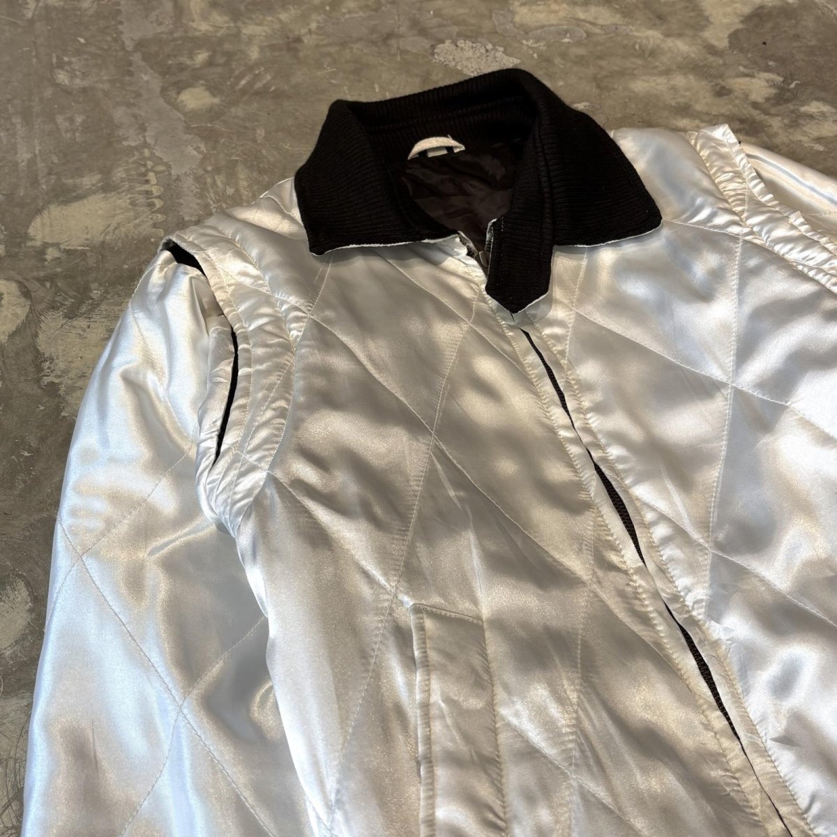 画像3: BACK SCORPION EMBROIDERY QUILTING ZIP UP JACKET / Mens M (3)