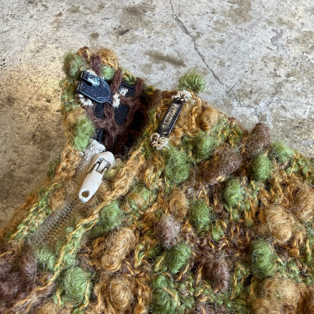 画像9: MIX COLOR EMBOSS DESIGN KNIT SKIRT / W28~W32 (9)