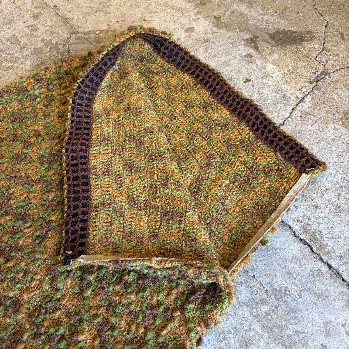 画像8: MIX COLOR EMBOSS DESIGN KNIT SKIRT / W28~W32 (8)