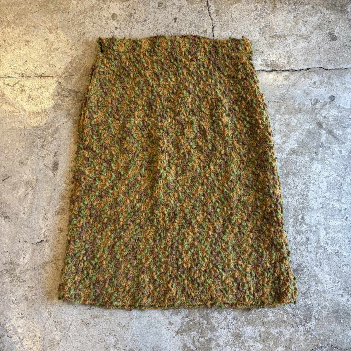 画像2: MIX COLOR EMBOSS DESIGN KNIT SKIRT / W28~W32 (2)