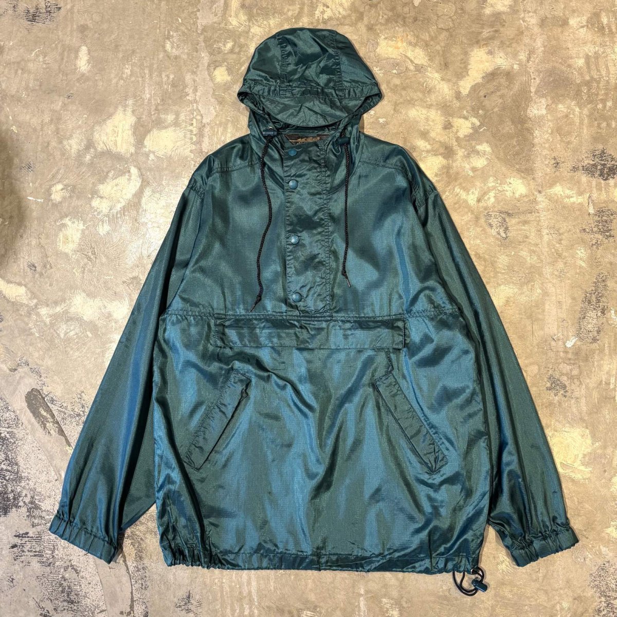 画像1: 【EDDIE BAUER】LUSTER GREEN NYLON ANORAK PARKA / Mens S(L) (1)