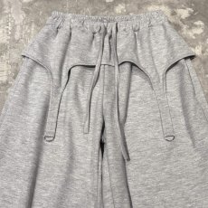 画像11: 【WONDERGROUND】D-CODE LAYERED WIDE SWEAT PANTS / GREY / OS (11)